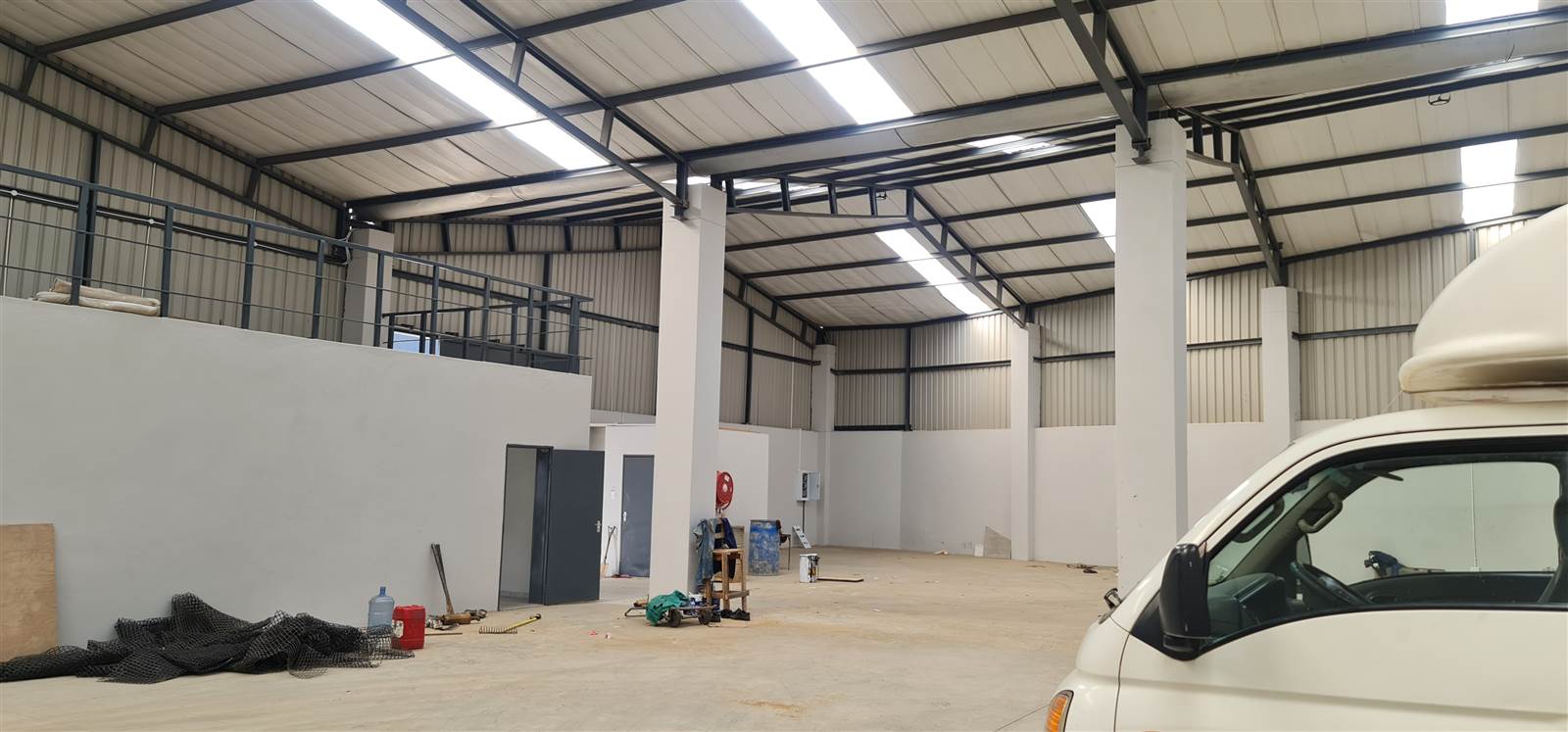 718  m² Industrial space in Roodepoort Central photo number 4