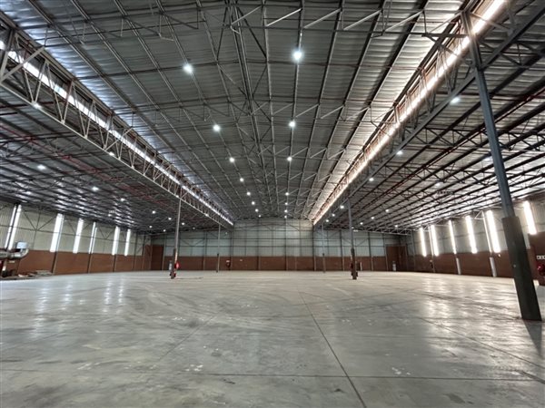 4892  m² Industrial space in Pomona AH