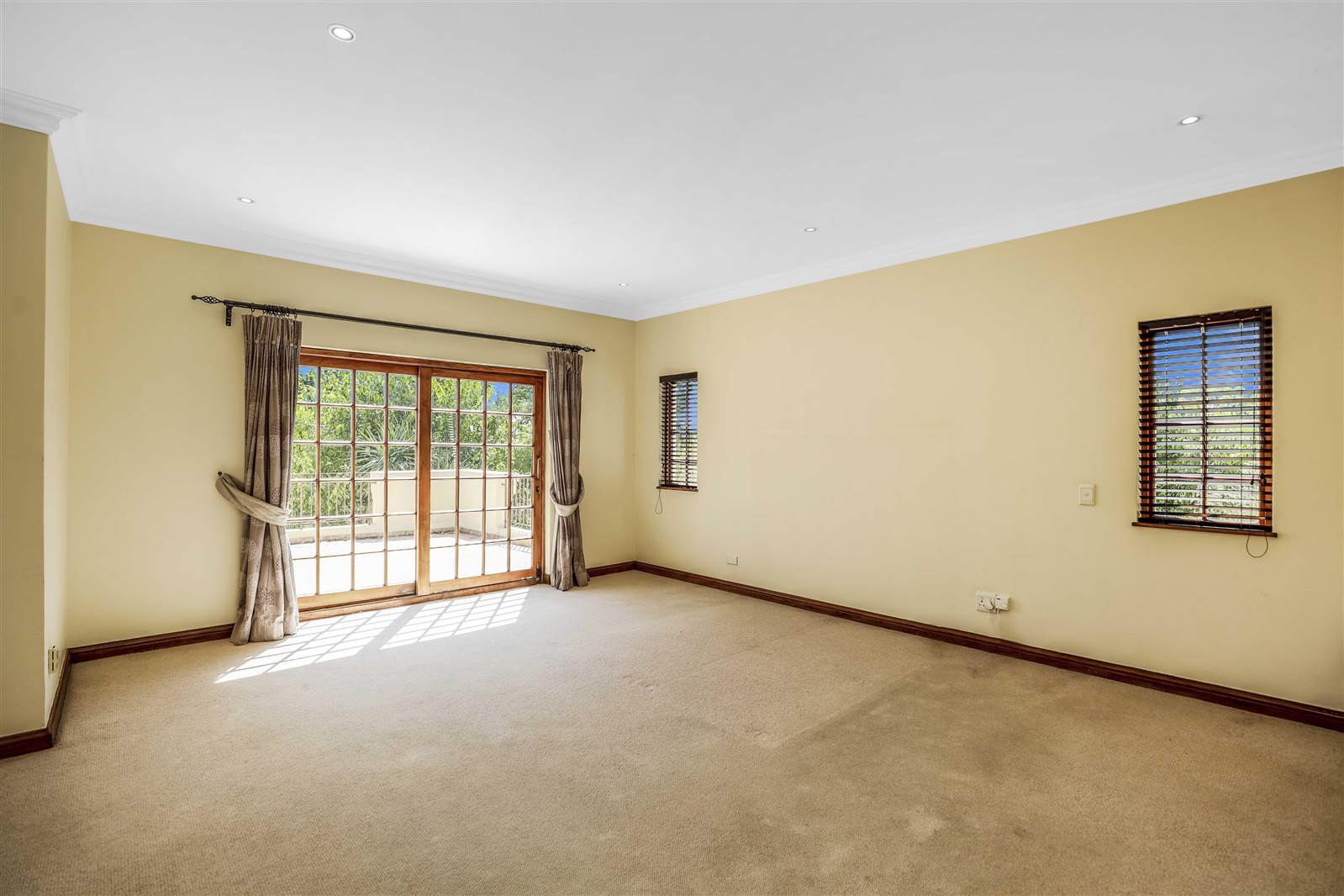 4 Bed Cluster in Bryanston photo number 17