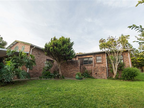 3 Bedroom House 3 Bedroom House