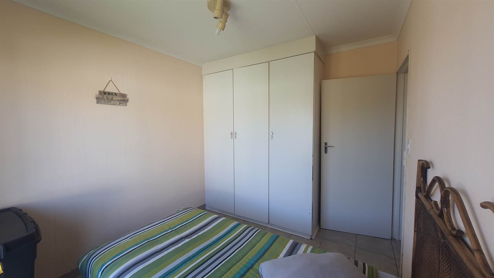 2 Bed Apartment in Radiokop photo number 13