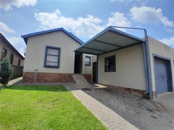 3 Bedroom House 3 Bedroom House