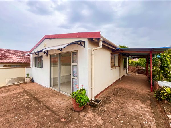 2 Bed Garden Cottage