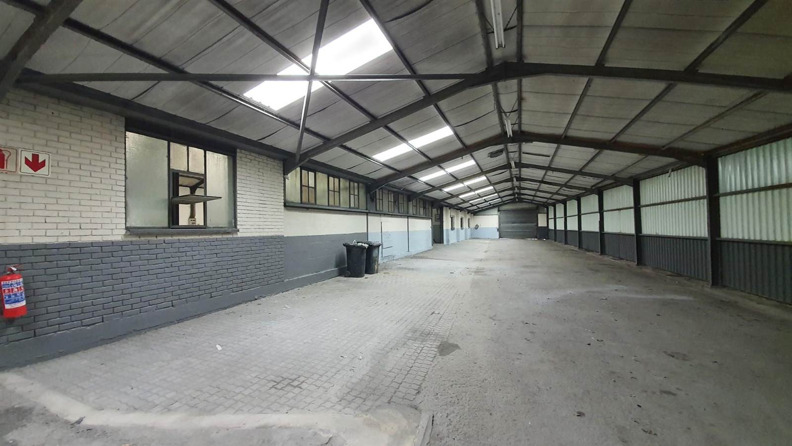 1800  m² Industrial space in Elsies River photo number 25