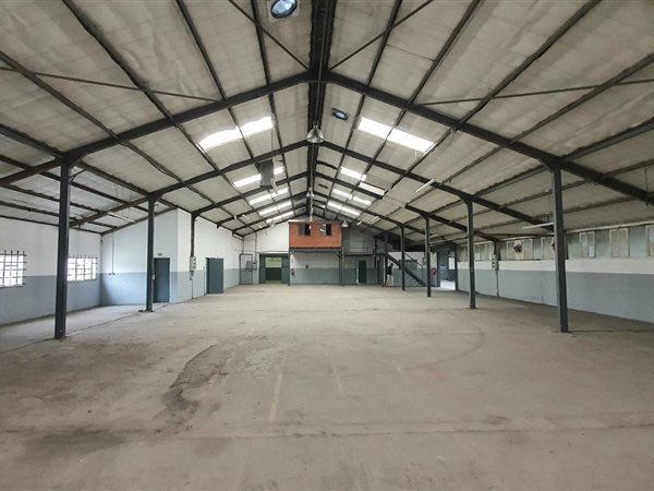 1800  m² Industrial space in Elsies River