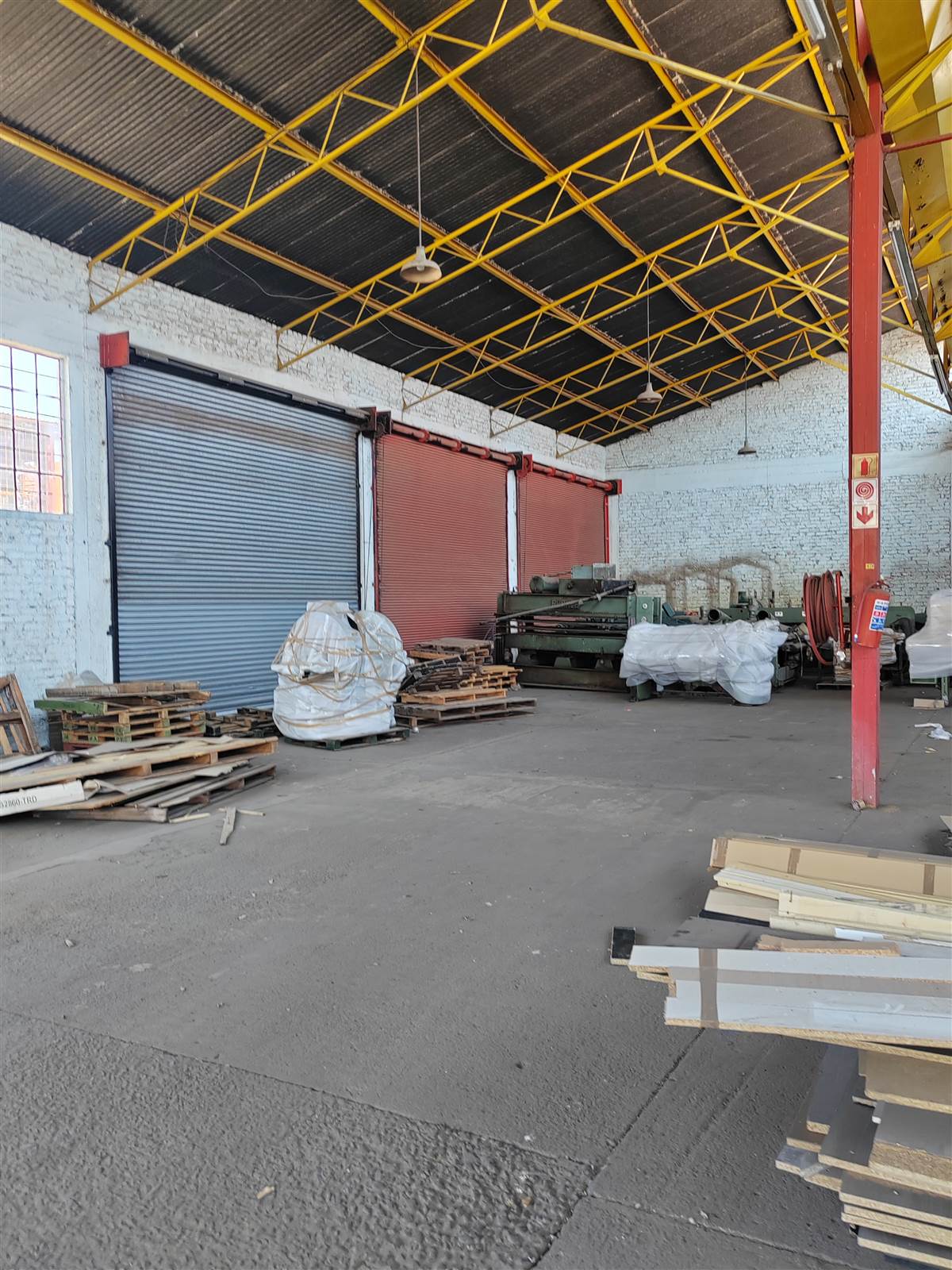 3300  m² Industrial space in Koedoespoort Industrial photo number 4