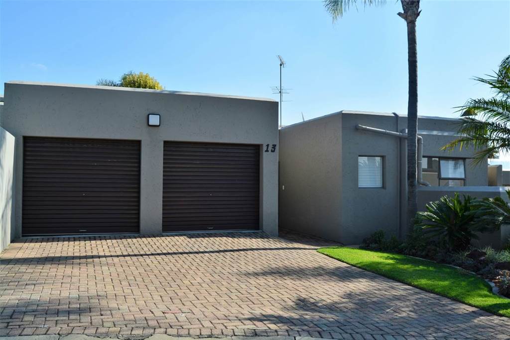 3 Bed House in Randpark Ridge photo number 23