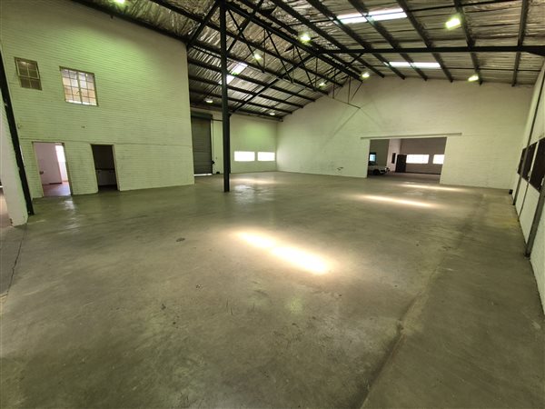 397  m² Industrial space