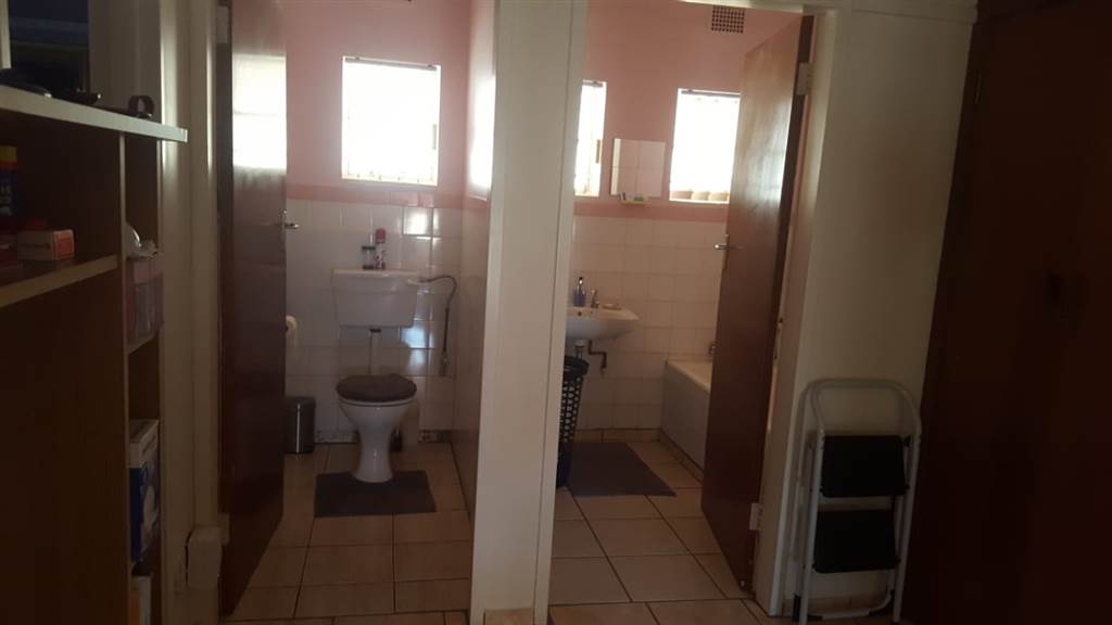 3 Bed House in Vryheid photo number 7