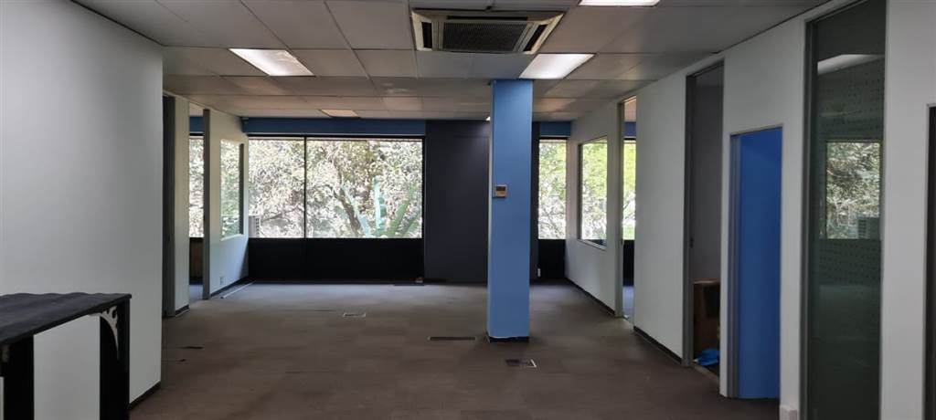 162  m² Office Space in Bedfordview photo number 5