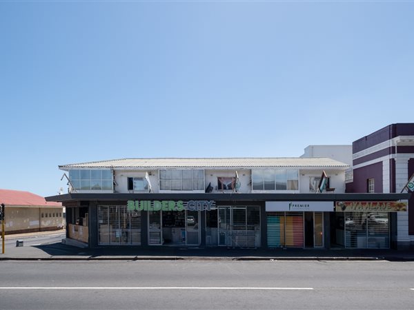 637  m² Commercial space in Maitland