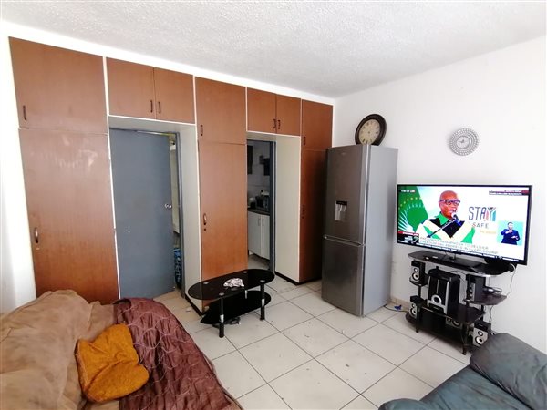 1 Bed Apartment