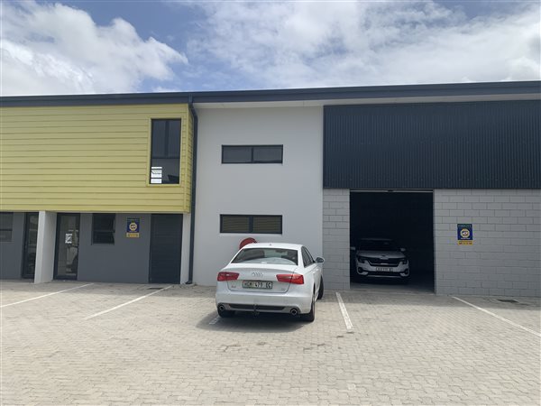 150  m² Industrial space