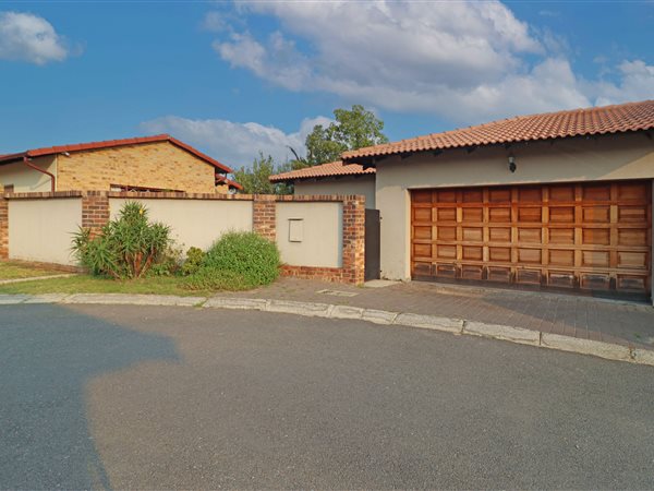3 Bedroom House 3 Bedroom House
