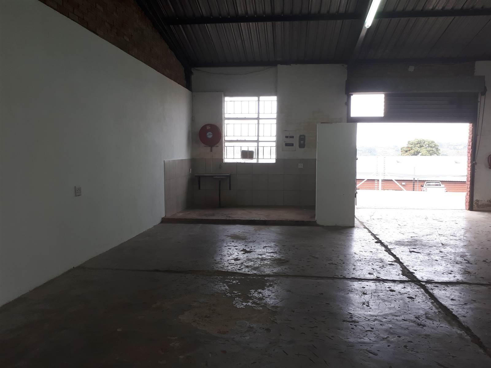 130  m² Commercial space in White River Central photo number 4