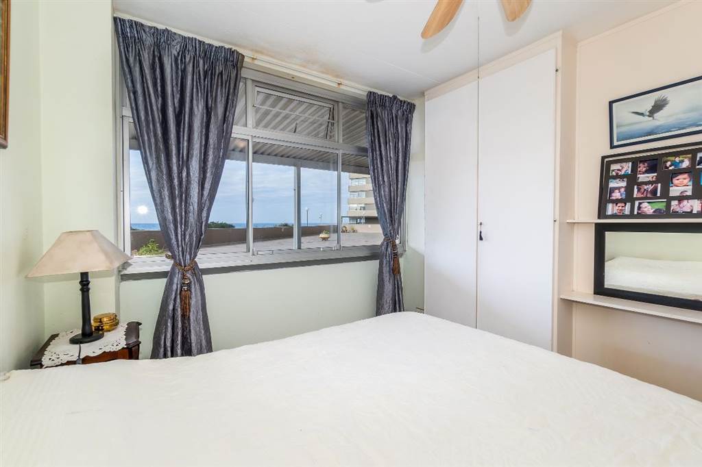 3 Bed Apartment in Doonside photo number 25