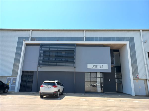 1 113  m² Industrial space