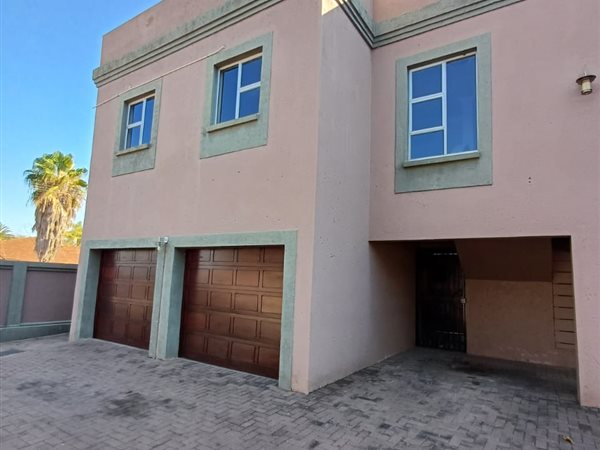 3 Bed Townhouse