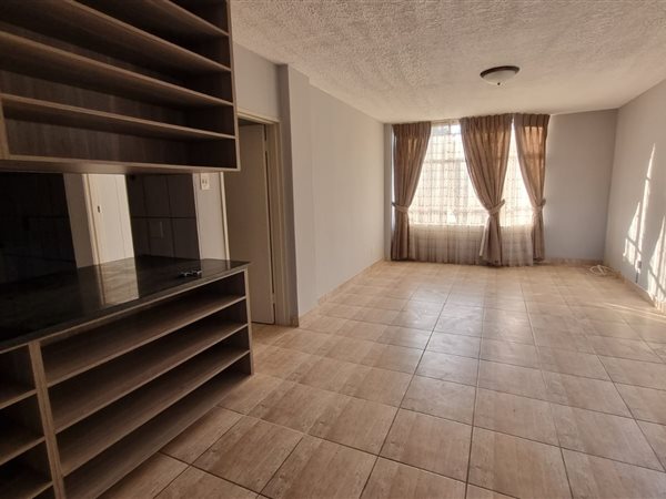 2 Bedroom Flat 2 Bedroom Flat