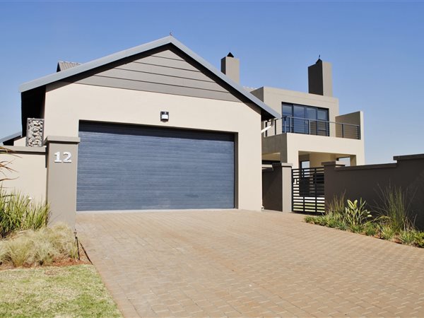 4 Bed House in Midstream Estate