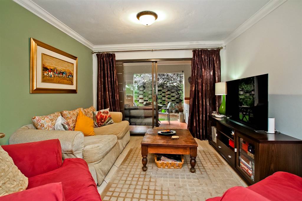 2 Bed Townhouse in Linksfield photo number 4