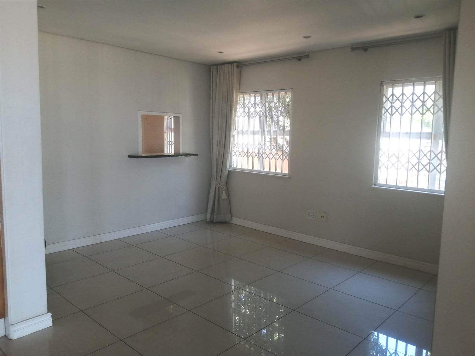 4 Bed Townhouse in Musgrave photo number 13