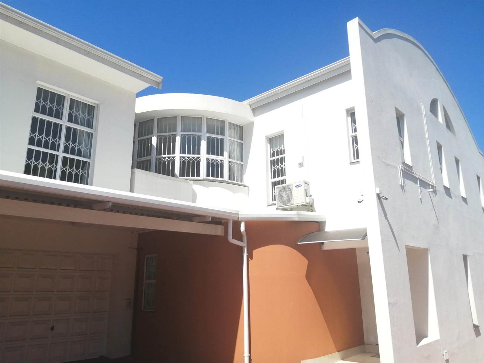 4 Bed Townhouse in Musgrave photo number 20