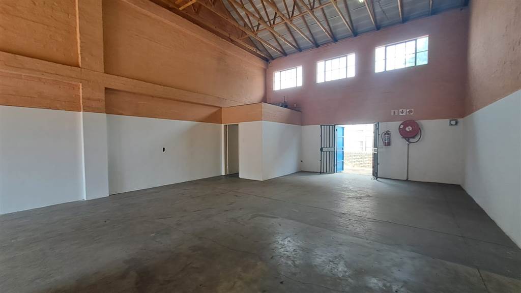 151  m² Industrial space in Silverton photo number 3