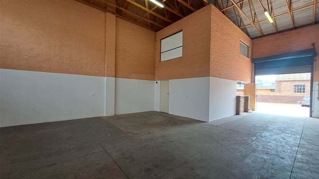 151  m² Industrial space in Silverton photo number 5