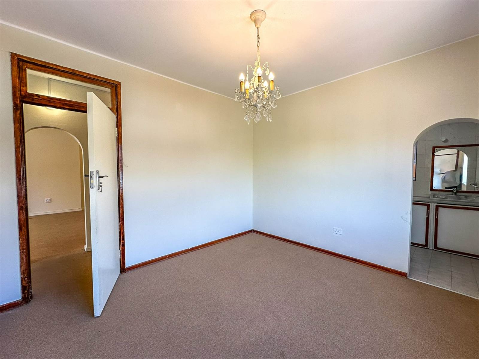 2 Bed Apartment in Morningside photo number 28