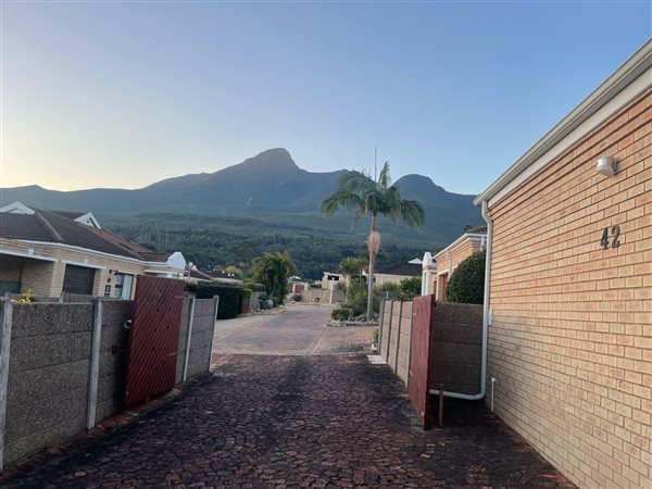 3 Bedroom House 3 Bedroom House