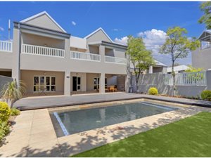 Townhouse in Fourways