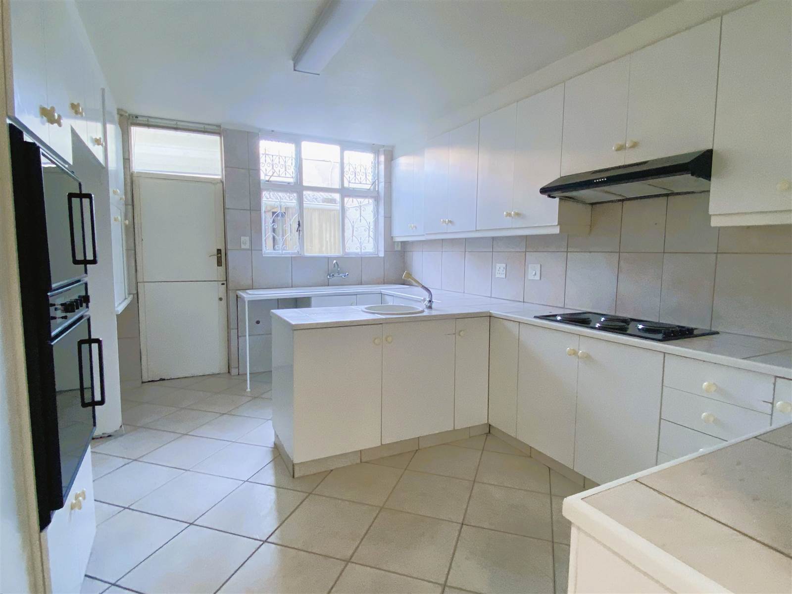 5 Bed House in Rondebosch photo number 10