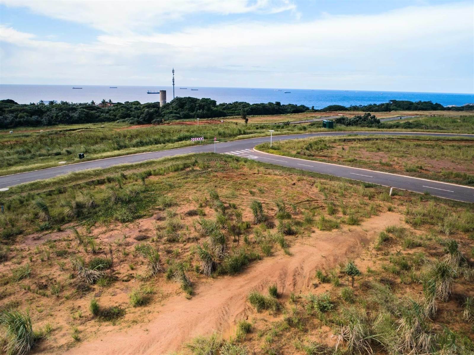 931 m² Land available in Umdloti Beach photo number 3