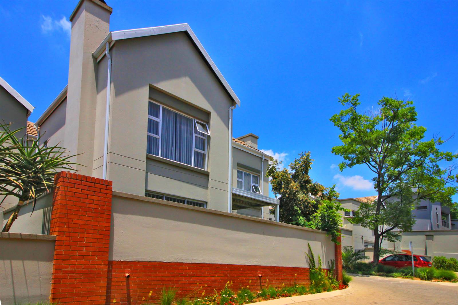 3 Bed House in Bryanston photo number 1