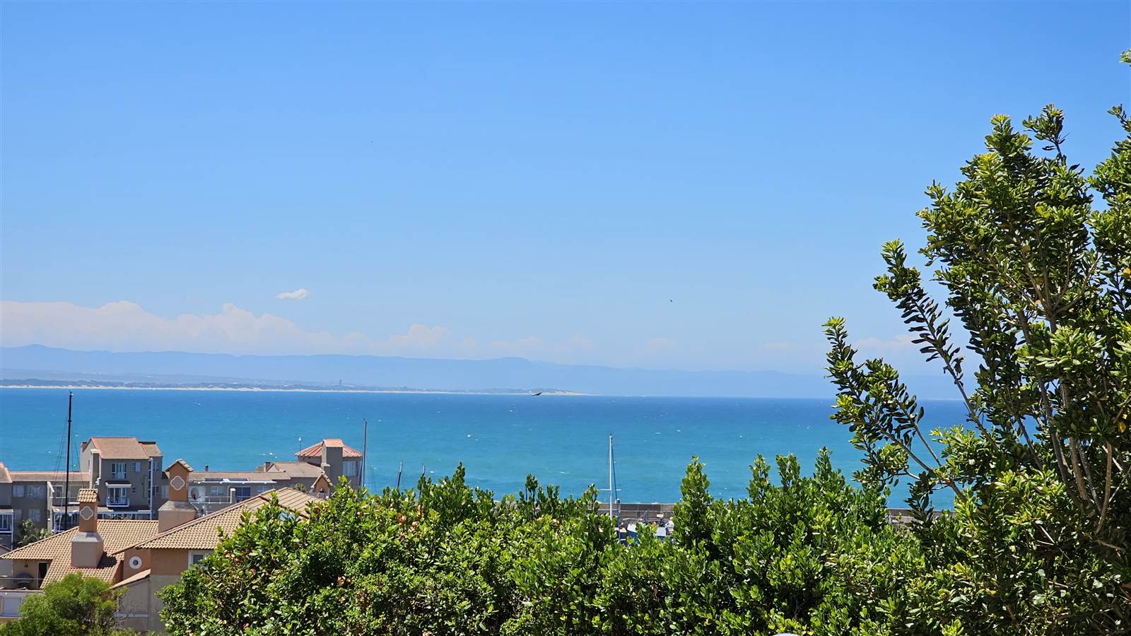 817 m² Land available in St Francis Bay photo number 3