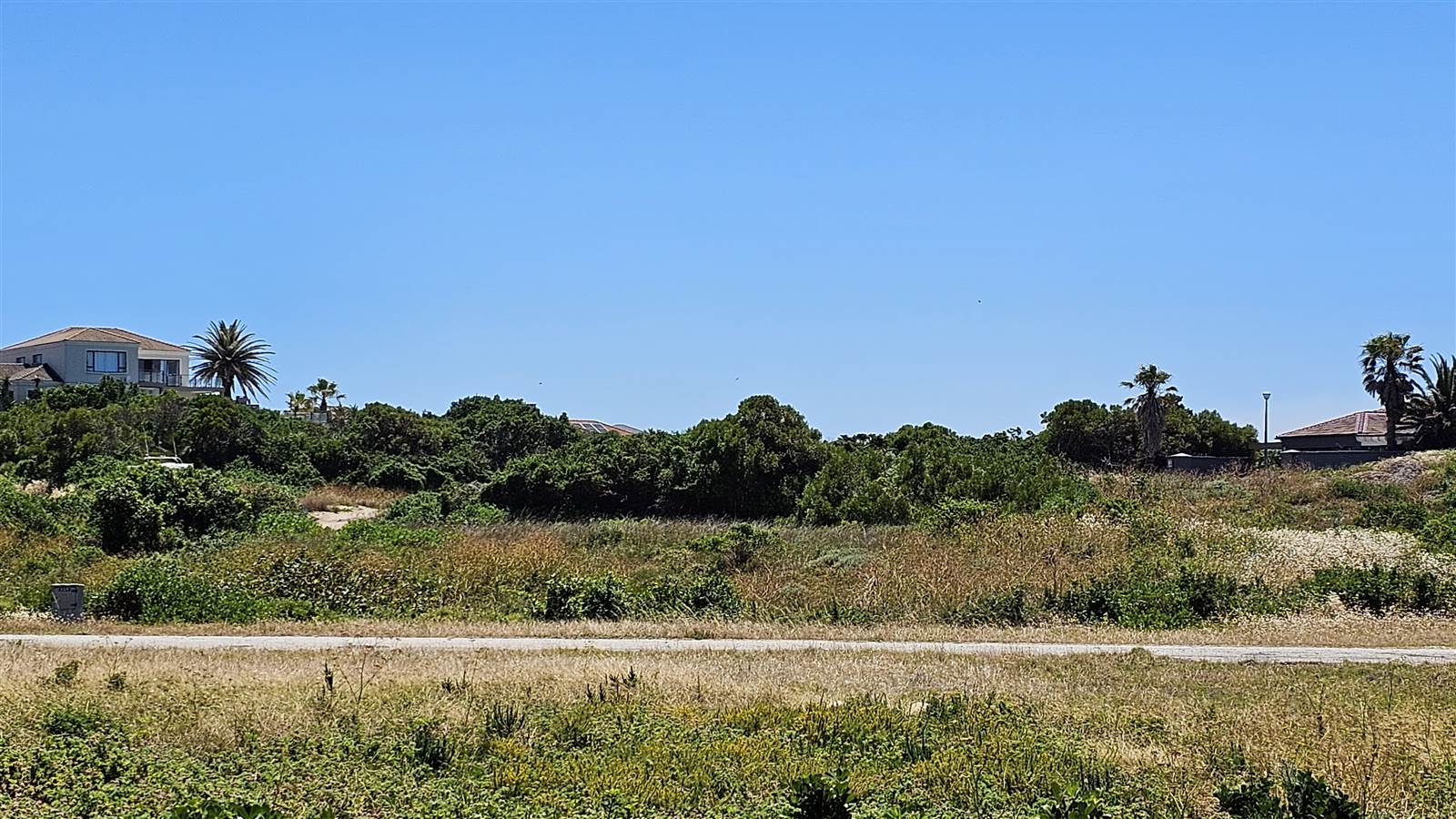 817 m² Land available in St Francis Bay photo number 11