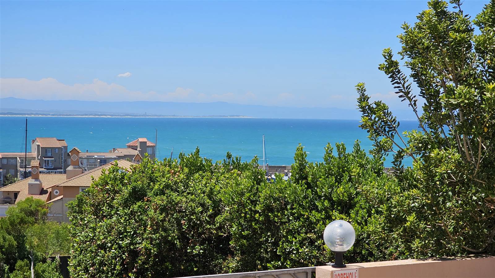 817 m² Land available in St Francis Bay photo number 2
