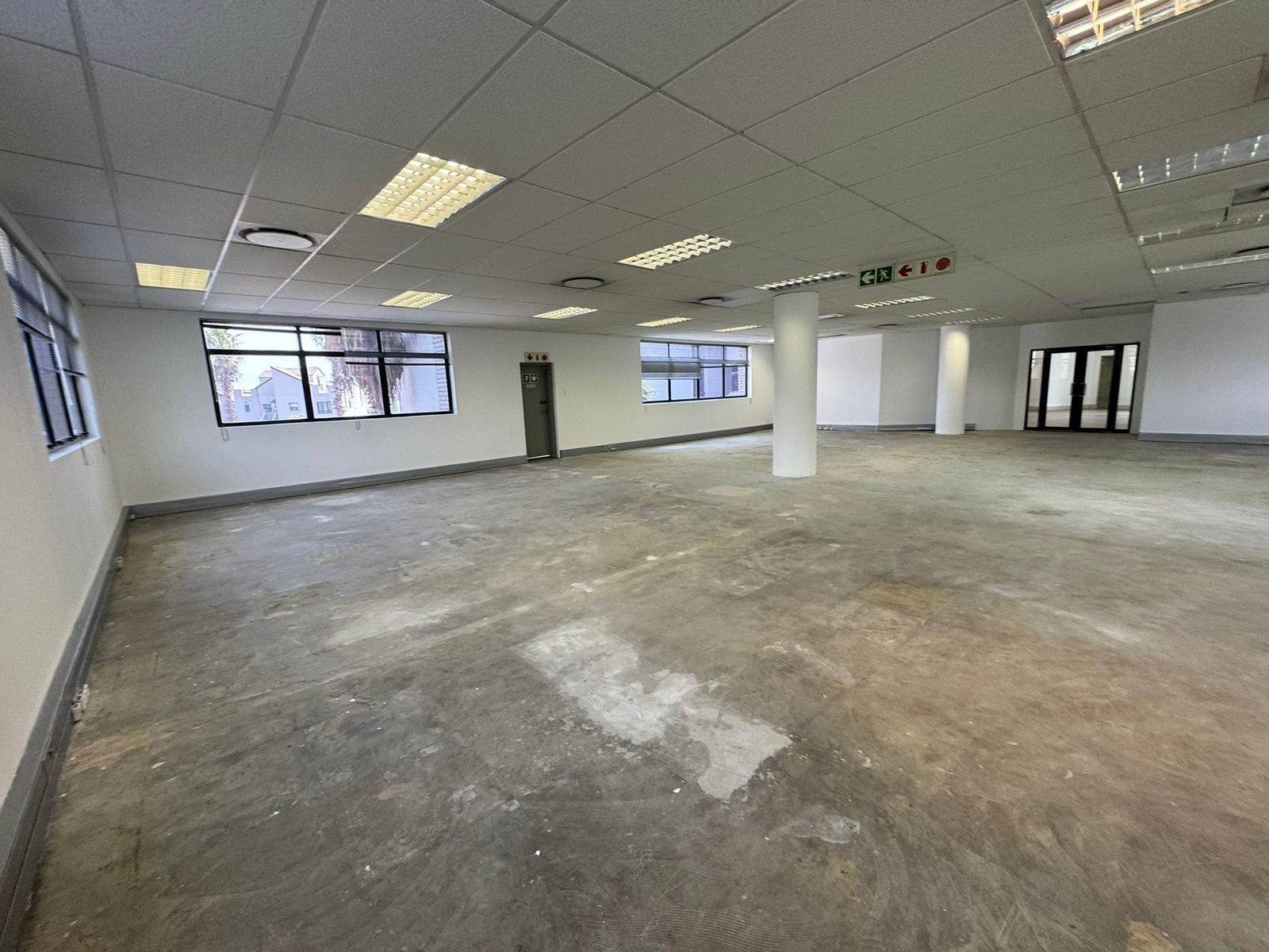 317  m² Commercial space in Sunninghill photo number 18