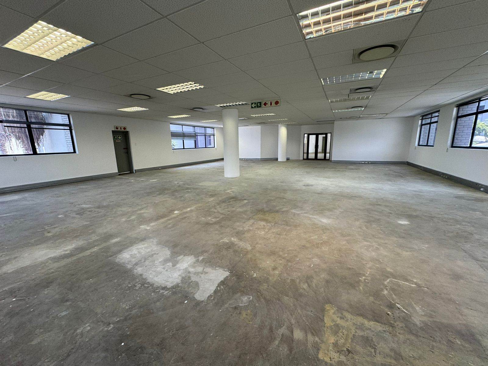 317  m² Commercial space in Sunninghill photo number 22