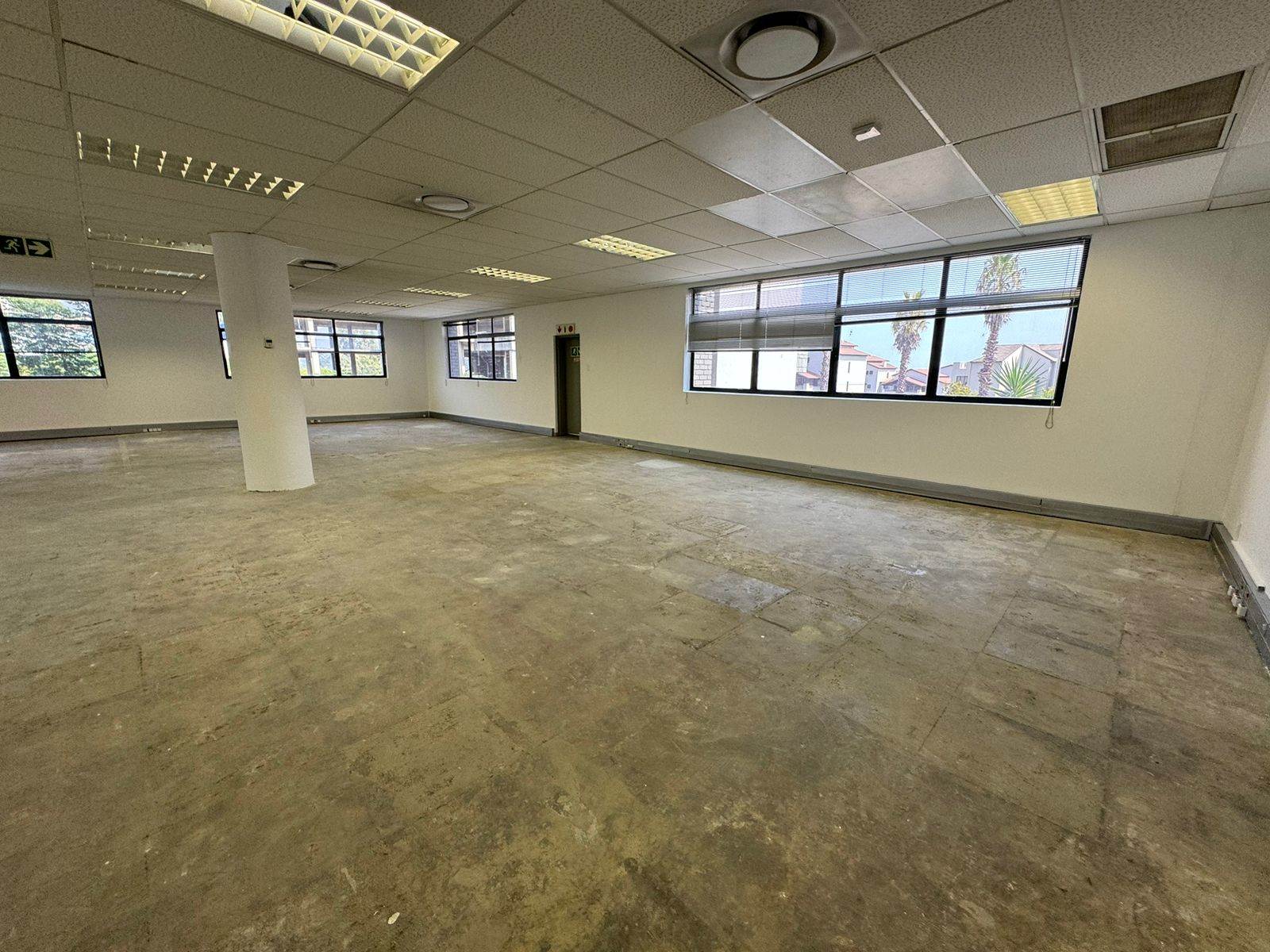 317  m² Commercial space in Sunninghill photo number 11
