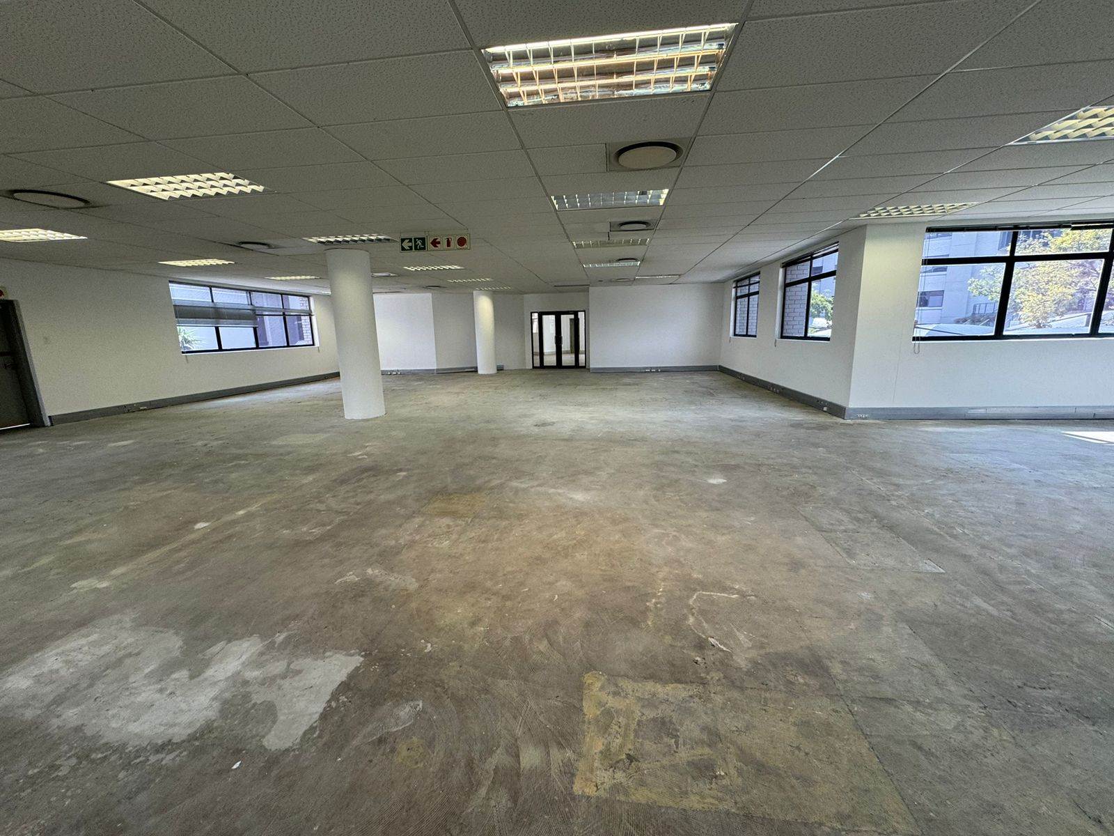317  m² Commercial space in Sunninghill photo number 19