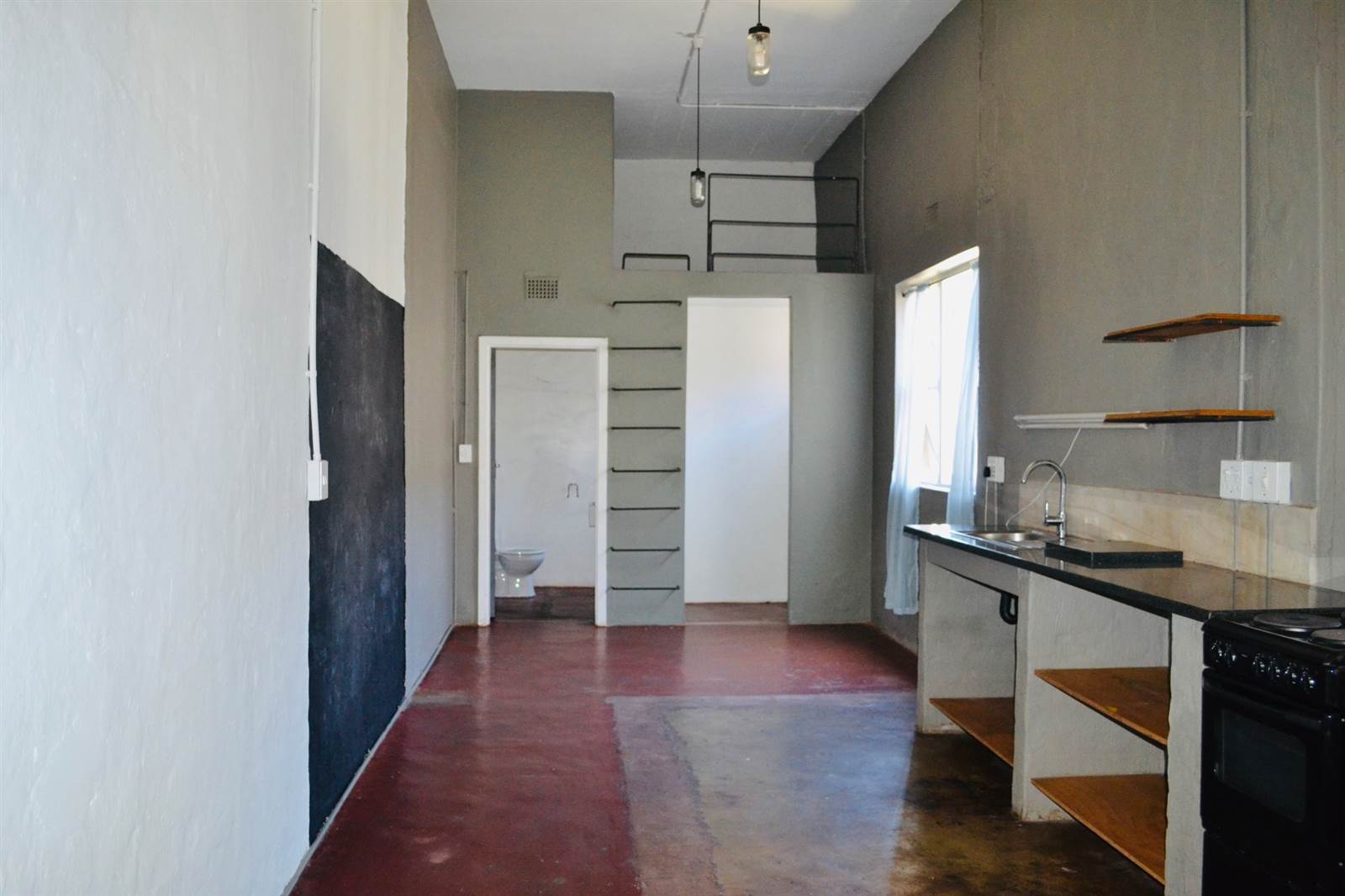 0.5 Bed Flat in City & Suburban (Maboneng) photo number 2