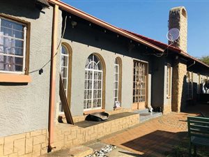 8 Bed House in Cresslawn