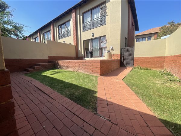 3 Bed Townhouse