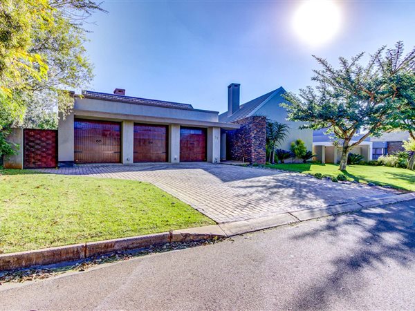 4 Bedroom House 4 Bedroom House