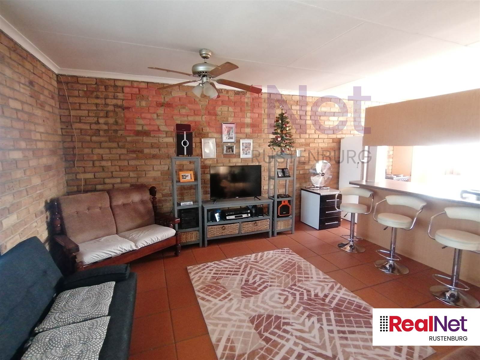1600  m² Commercial space in Rustenburg Central photo number 24