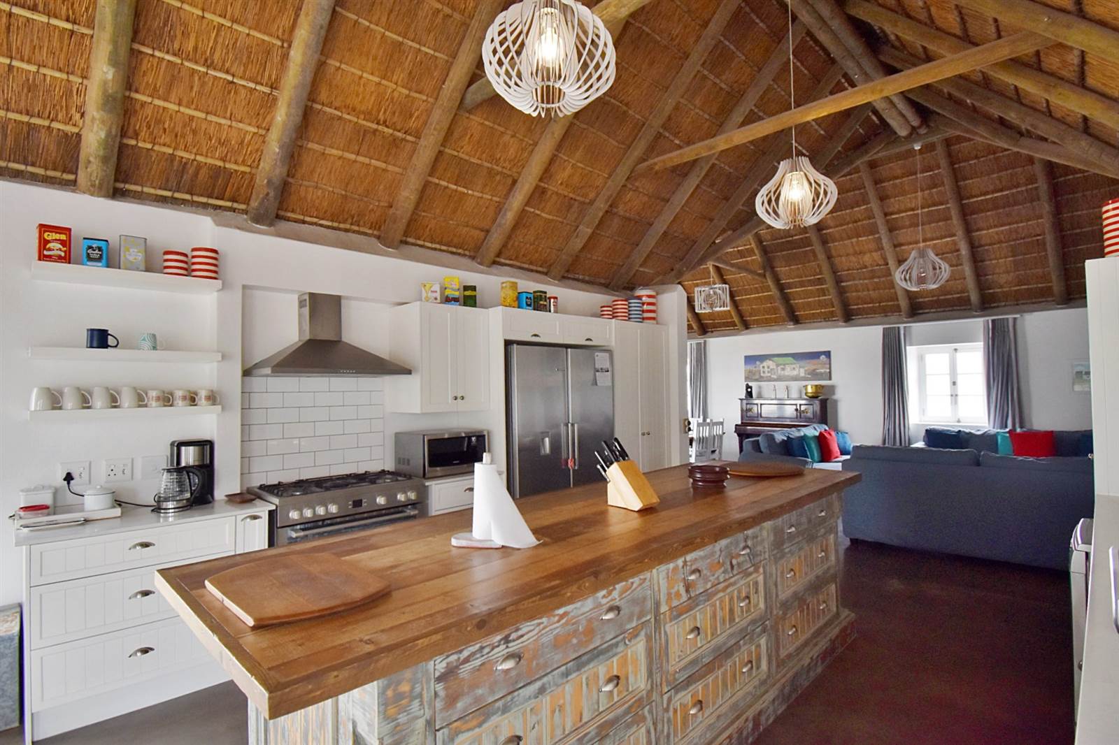 8 Bed House in Struisbaai photo number 3