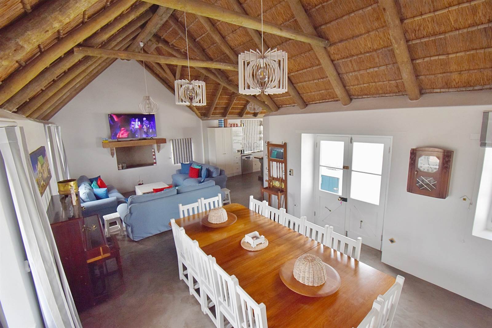 8 Bed House in Struisbaai photo number 8