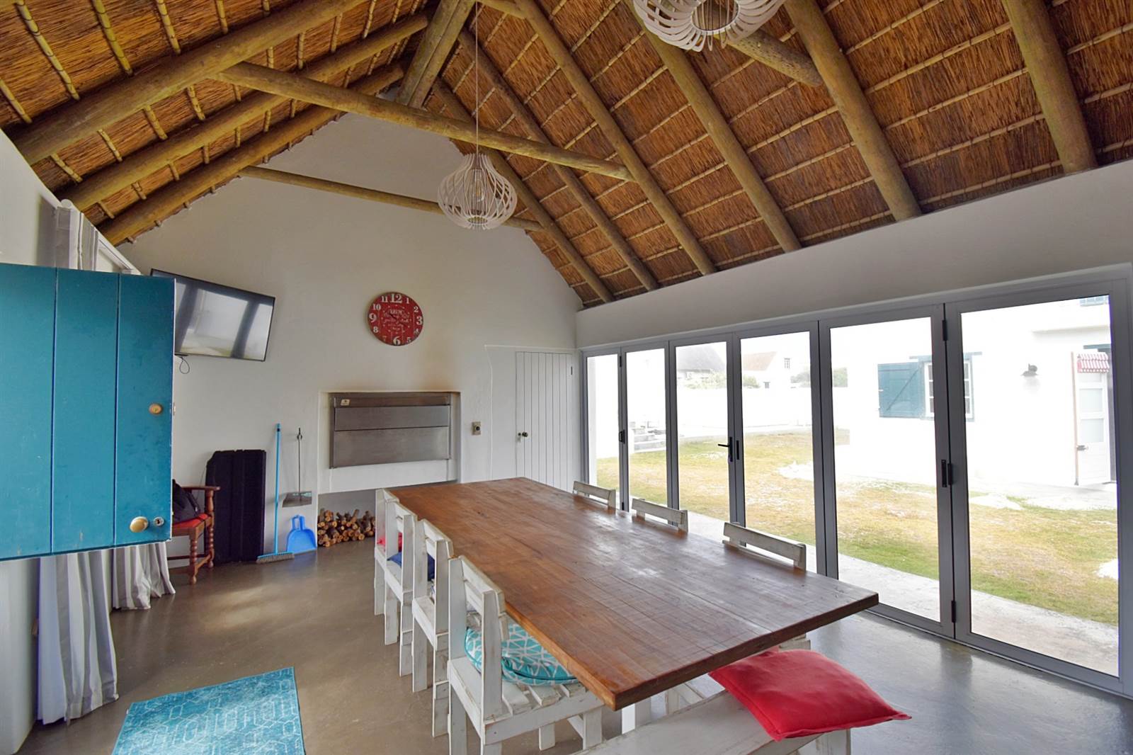 8 Bed House in Struisbaai photo number 12